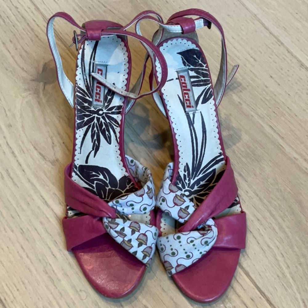Size 5 Pretty Shoes in PINK